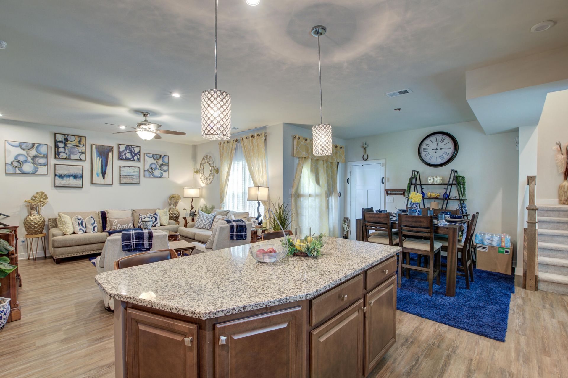 105 Trumpet Vine Drive Photo 33