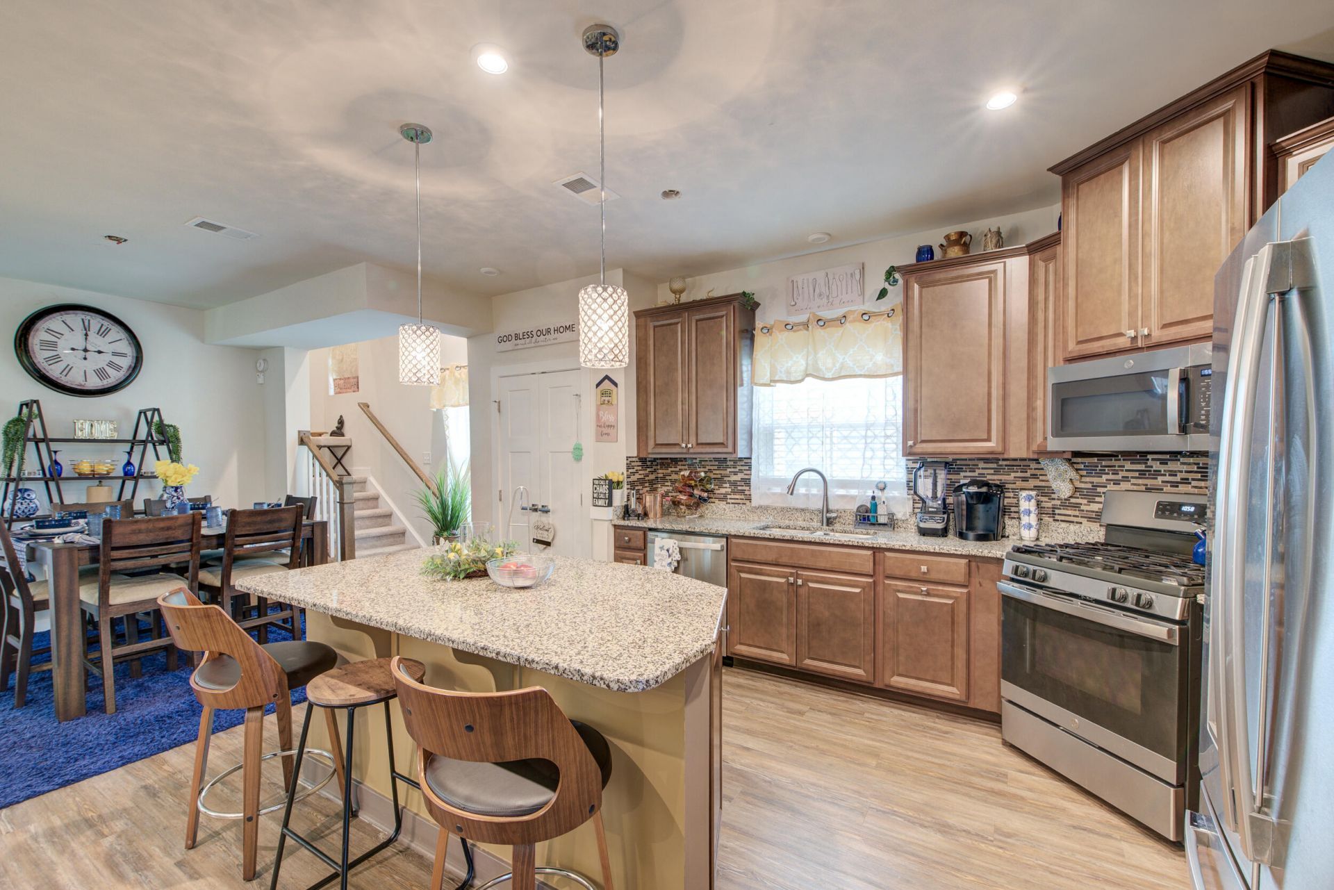 105 Trumpet Vine Drive Photo 35