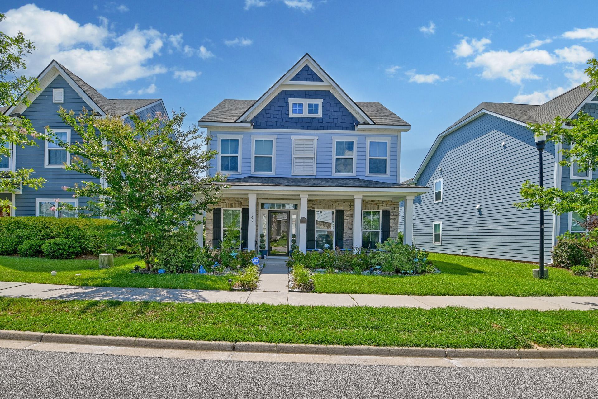 105 Trumpet Vine Drive Photo 43