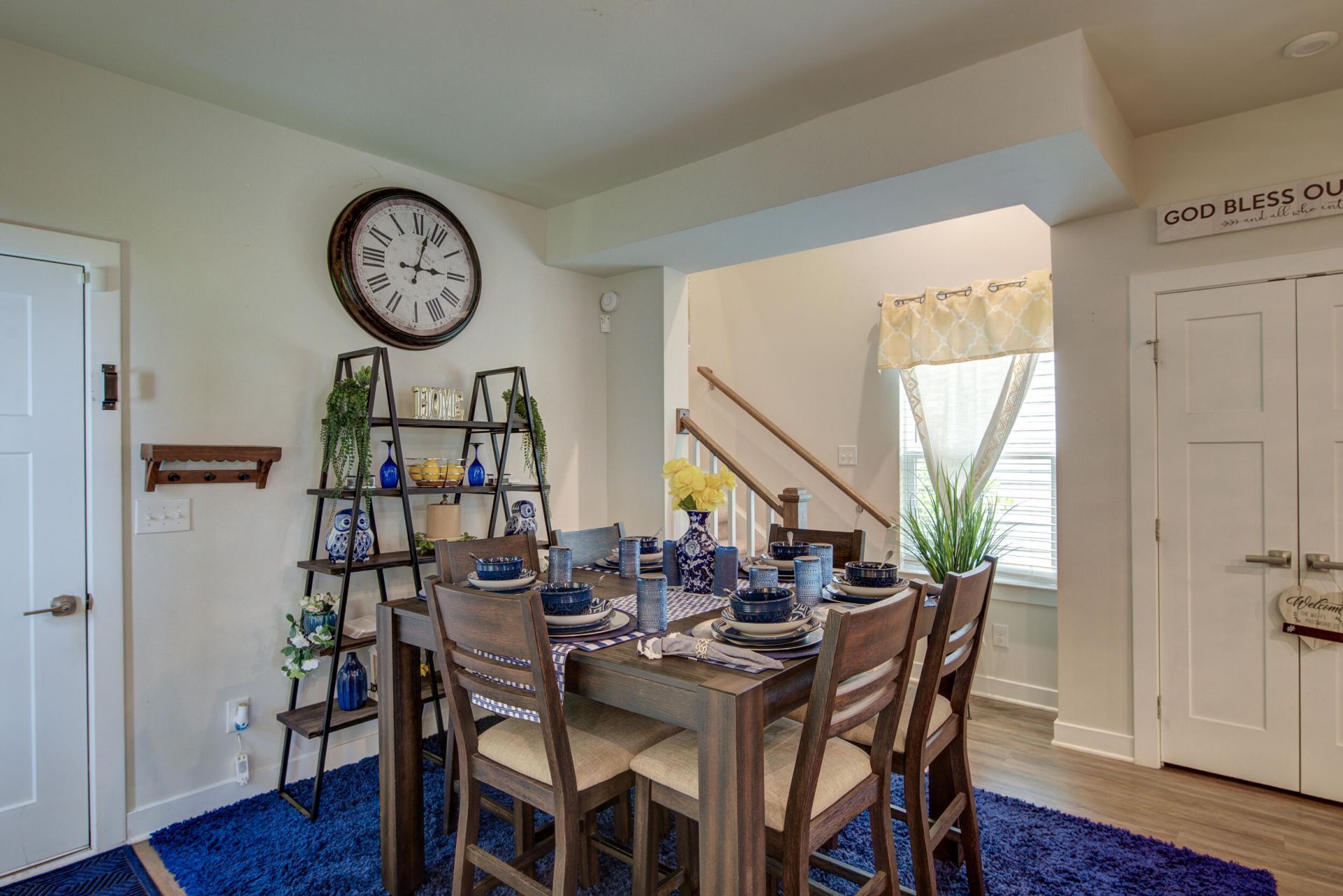 105 Trumpet Vine Drive Photo 7