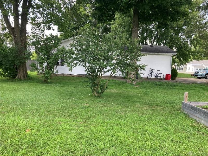 217 Monfort Street, College Corner, OH 45003 Photo 10
