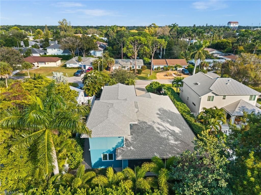 2499 10th St N, Naples, FL 34103 Photo