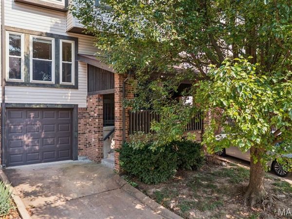 2308 Driftwood Place, St Louis, MO 63146