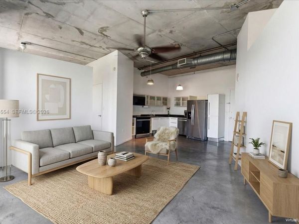 10 SW South River Dr , Unit 806, Miami, FL 33130
