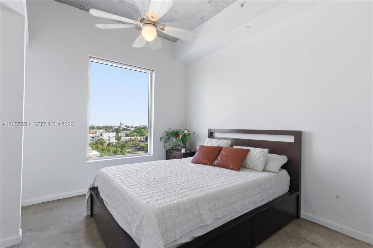 10 SW South River Dr , Unit 806, Miami, FL 33130 Photo