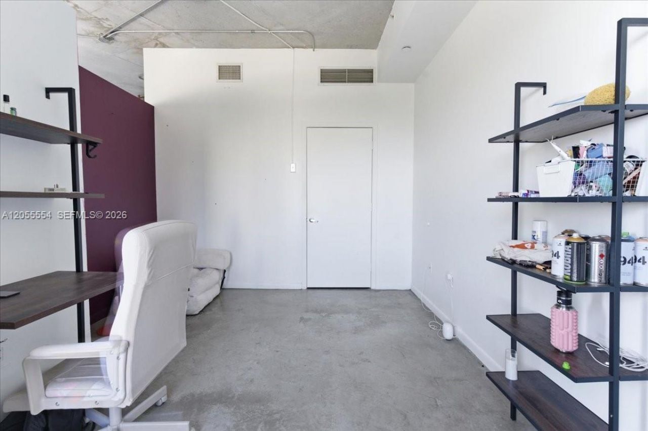10 SW South River Dr , Unit 806, Miami, FL 33130 Photo