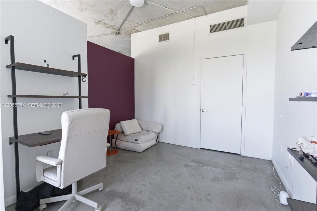10 SW South River Dr , Unit 806, Miami, FL 33130 Photo