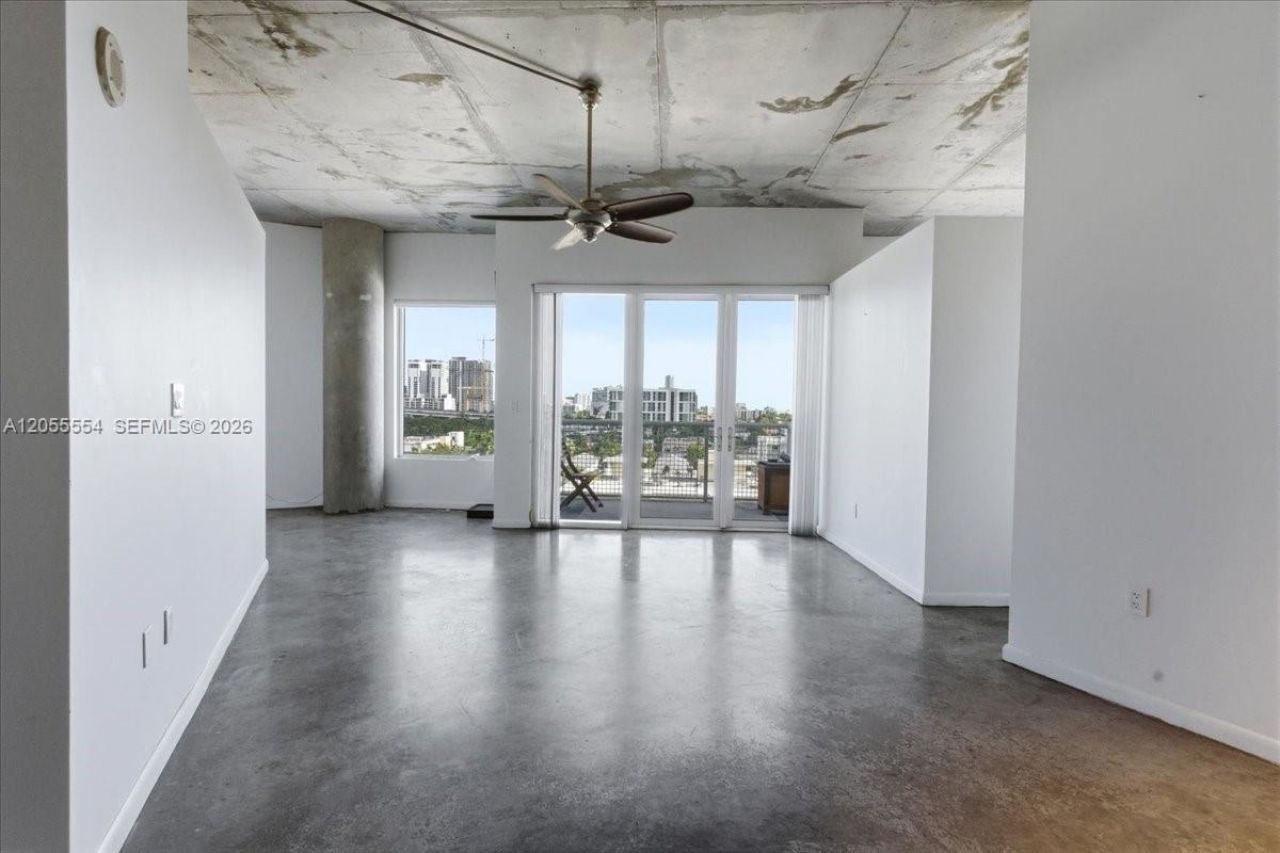 10 SW South River Dr , Unit 806, Miami, FL 33130 Photo