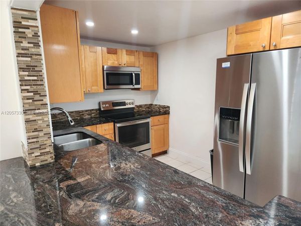 4384 NW 9th Ave, Unit 19-1D, Deerfield Beach, FL 33064