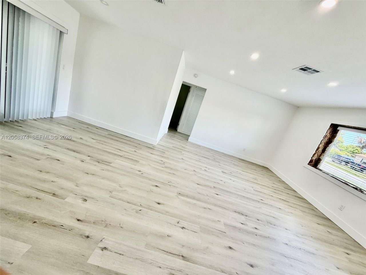 1101 NW 201st St, Miami Gardens, FL 33169 Photo