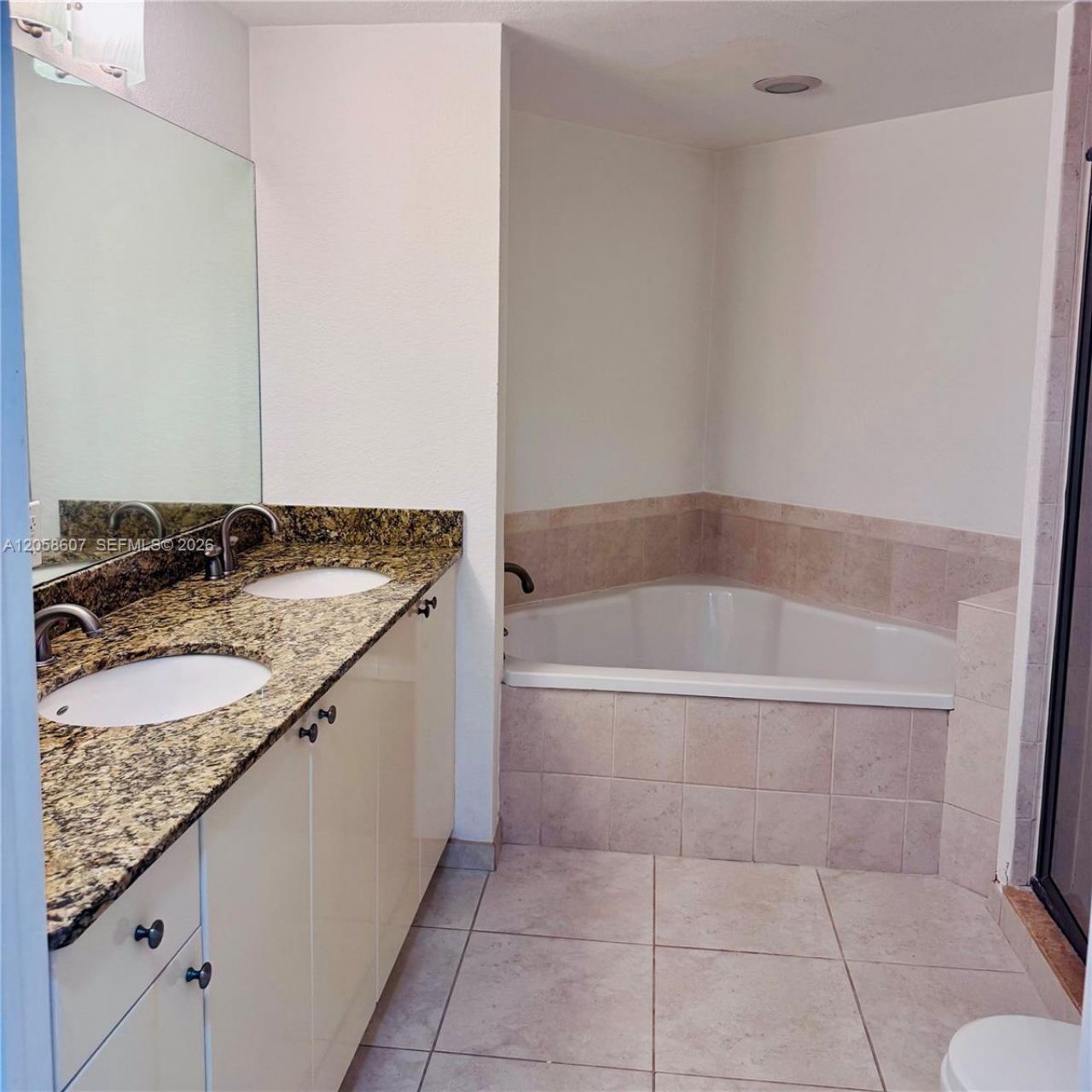 1830 Radius Dr, Unit 217, Hollywood, FL 33020 Photo