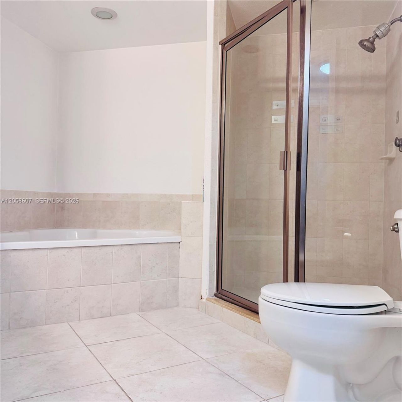 1830 Radius Dr, Unit 217, Hollywood, FL 33020 Photo