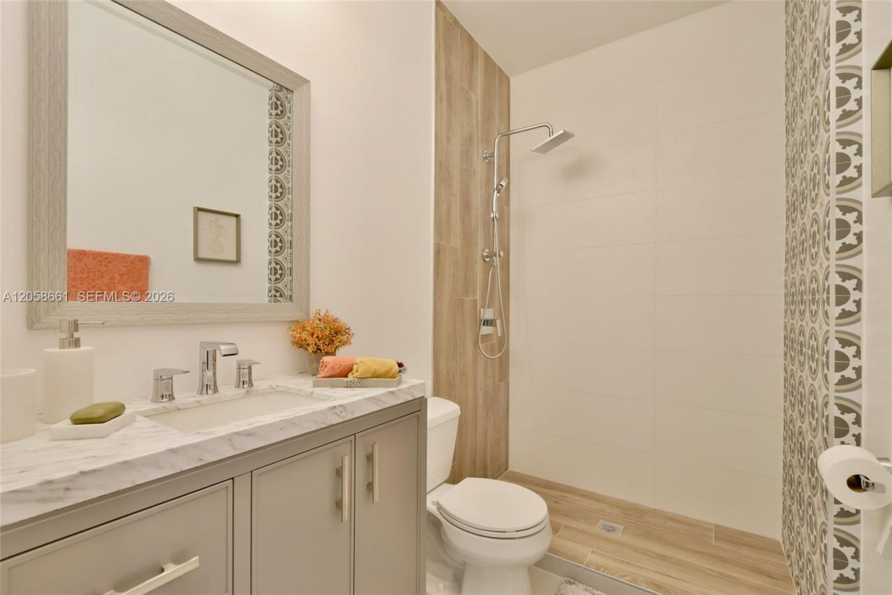 1515 Passion Vine Cir, Unit 2-1, Weston, FL 33326 Photo