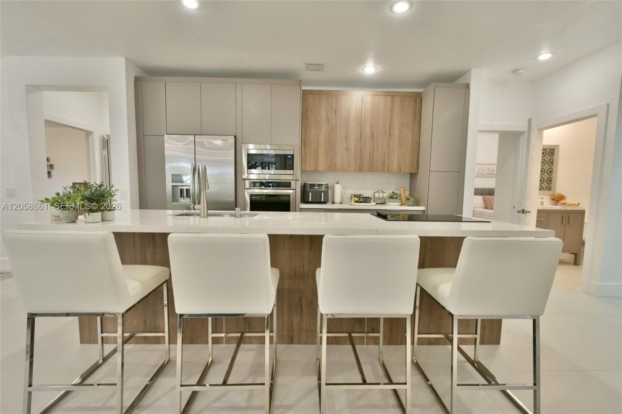 1515 Passion Vine Cir, Unit 2-1, Weston, FL 33326 Photo