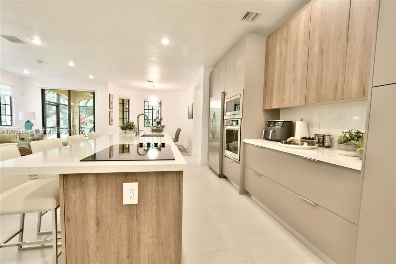 1515 Passion Vine Cir, Unit 2-1, Weston, FL 33326 Photo