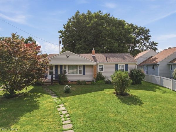 1539 Parkway Boulevard , Alliance, OH 44601