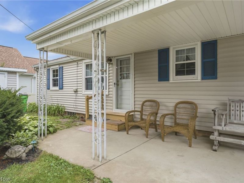 1539 Parkway Boulevard, Alliance, OH 44601 Photo 16