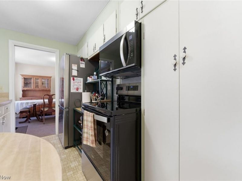 1539 Parkway Boulevard, Alliance, OH 44601 Photo 32