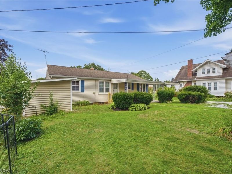 1539 Parkway Boulevard, Alliance, OH 44601 Photo 9