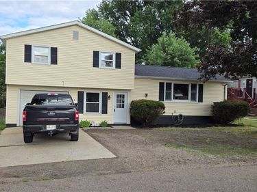 214 Stewart Avenue NW, Massillon, OH 44646