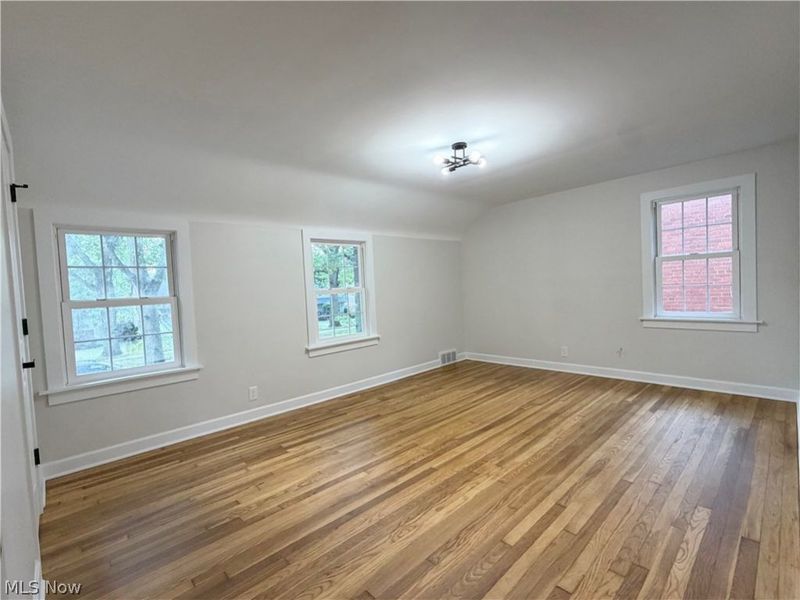 1307 Ford Road, Lyndhurst, OH 44124 Photo 16