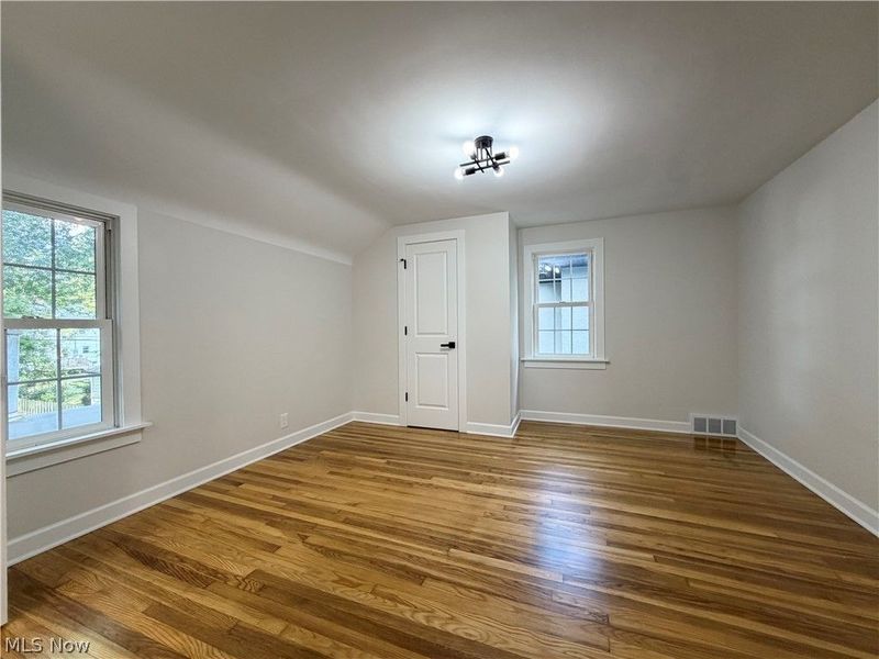 1307 Ford Road, Lyndhurst, OH 44124 Photo 24