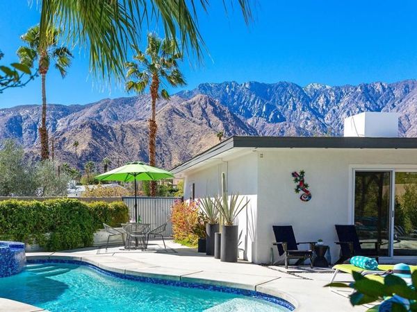 2726 N Cardillo Avenue, Palm Springs, CA 92262