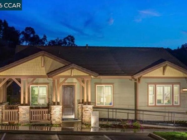 28 Wild Plum Way , Orinda, CA 94563