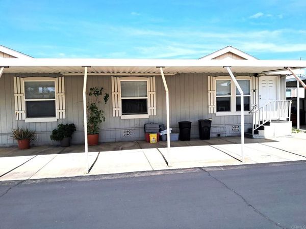 211 N Citrus Ave N, Unit 34, Escondido, CA 92027