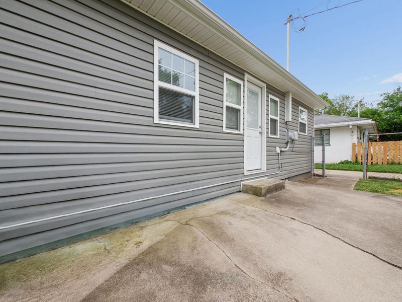1815 Fieldstone Drive, Dayton, OH 45414 Photo 18