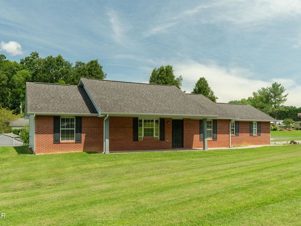 106 McDowell Lane, Seymour, TN 37865