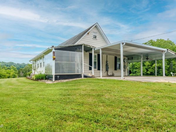 1208 Bales Road, Knoxville, TN 37914
