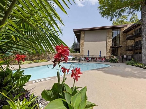4512 Jefferson Street, Unit 10, Kansas City, MO 64111