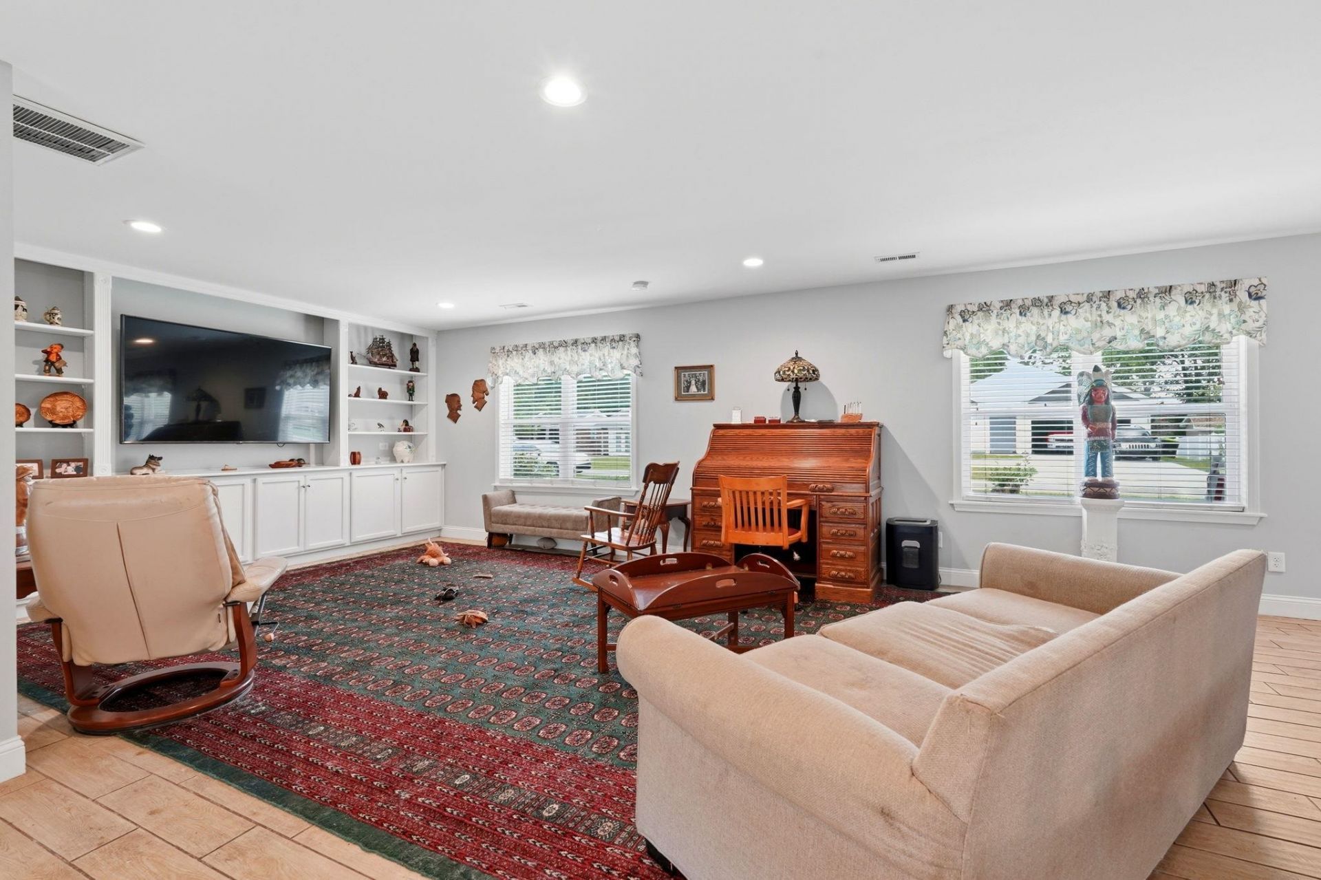 4625 Boxwood Dr.  Photo 11