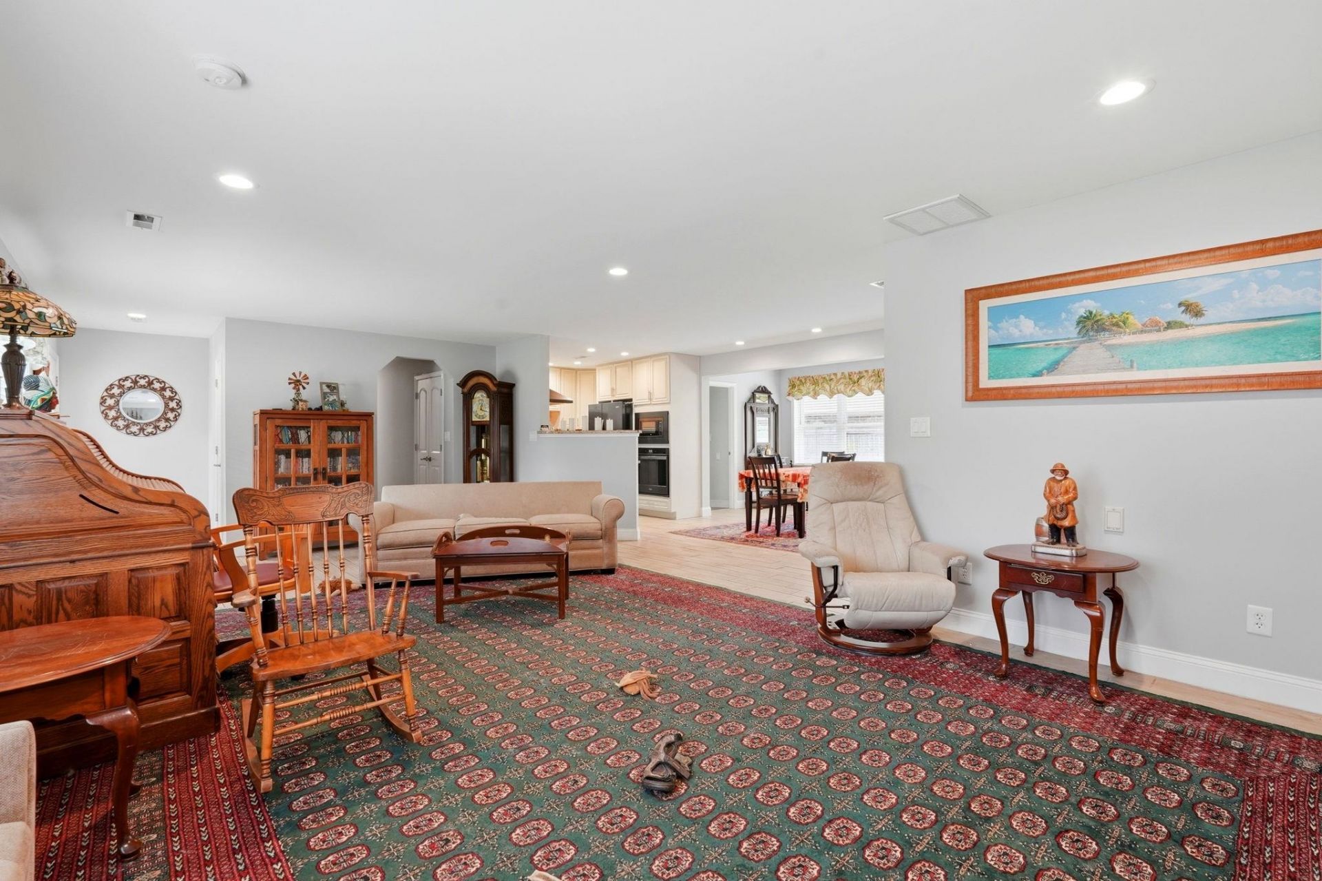 4625 Boxwood Dr.  Photo 8