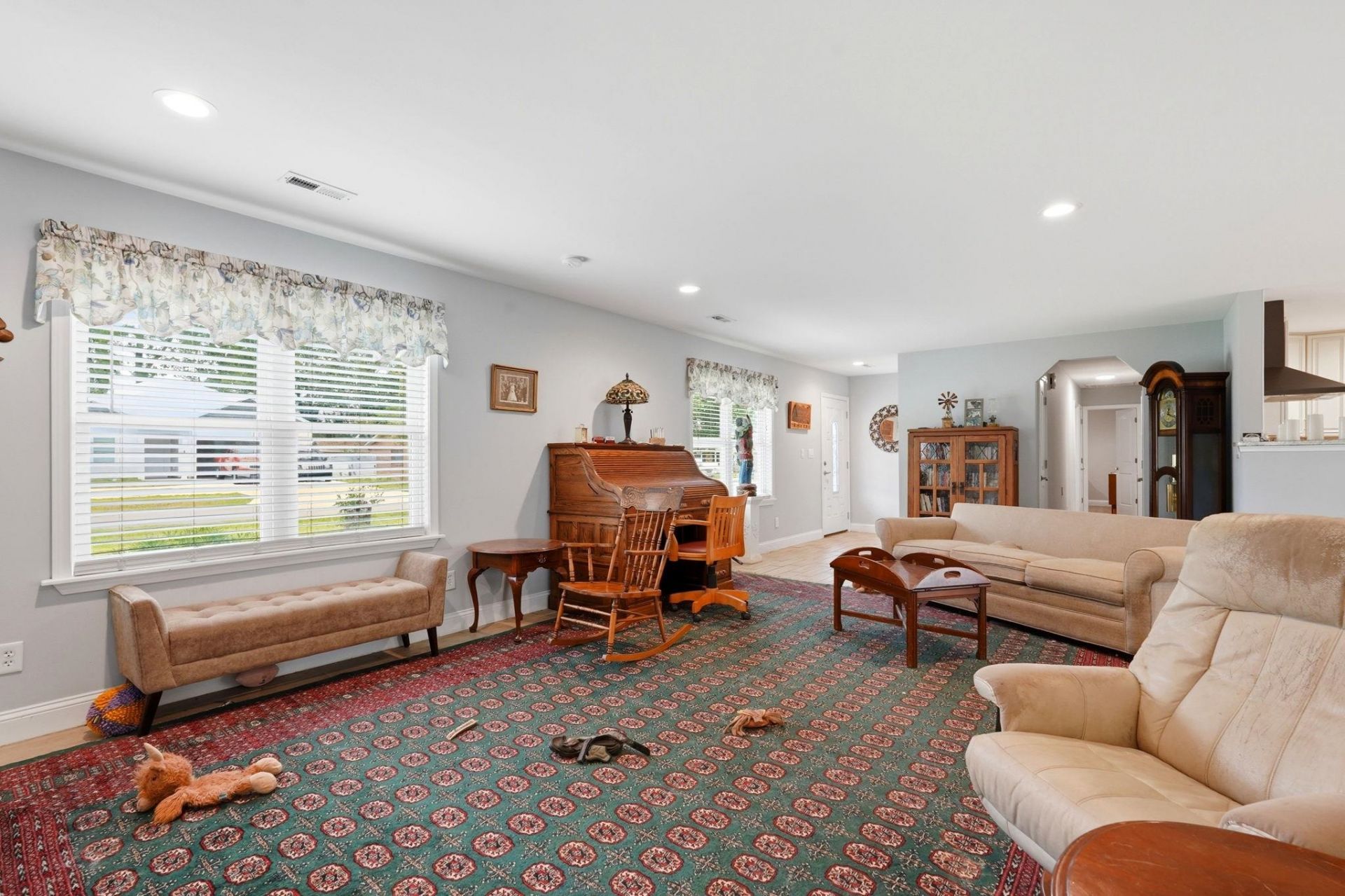 4625 Boxwood Dr.  Photo 9