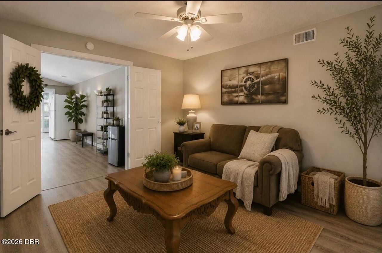 537 Pelican Bay Drive, Daytona Beach, FL 32119 Photo