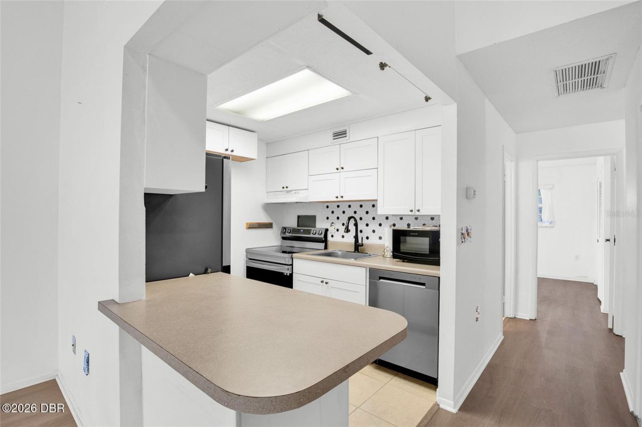 6 Country Club Drive, Unit 6A, New Smyrna Beach, FL 32168 Photo