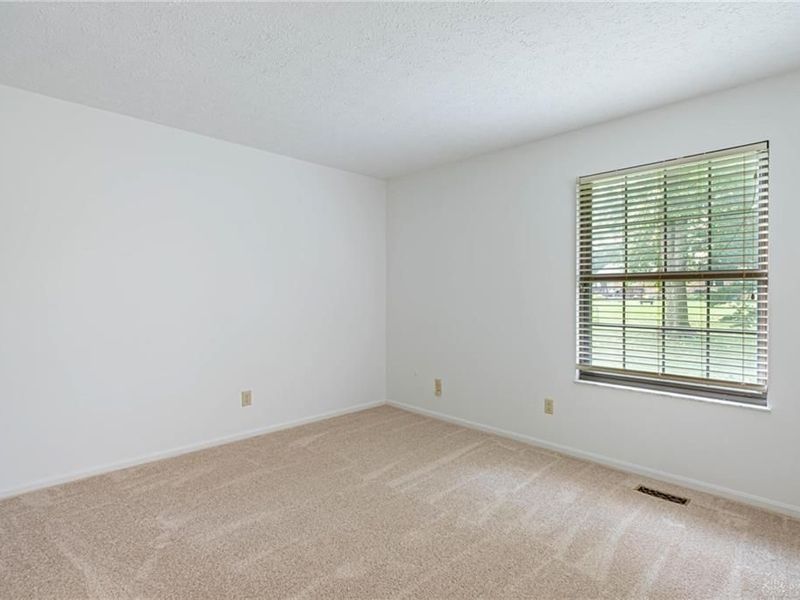 644 Pine Needles Drive, Washington Township, OH 45458 Photo 15