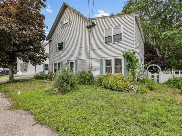 549 Lake Avenue, Manchester, NH 03103