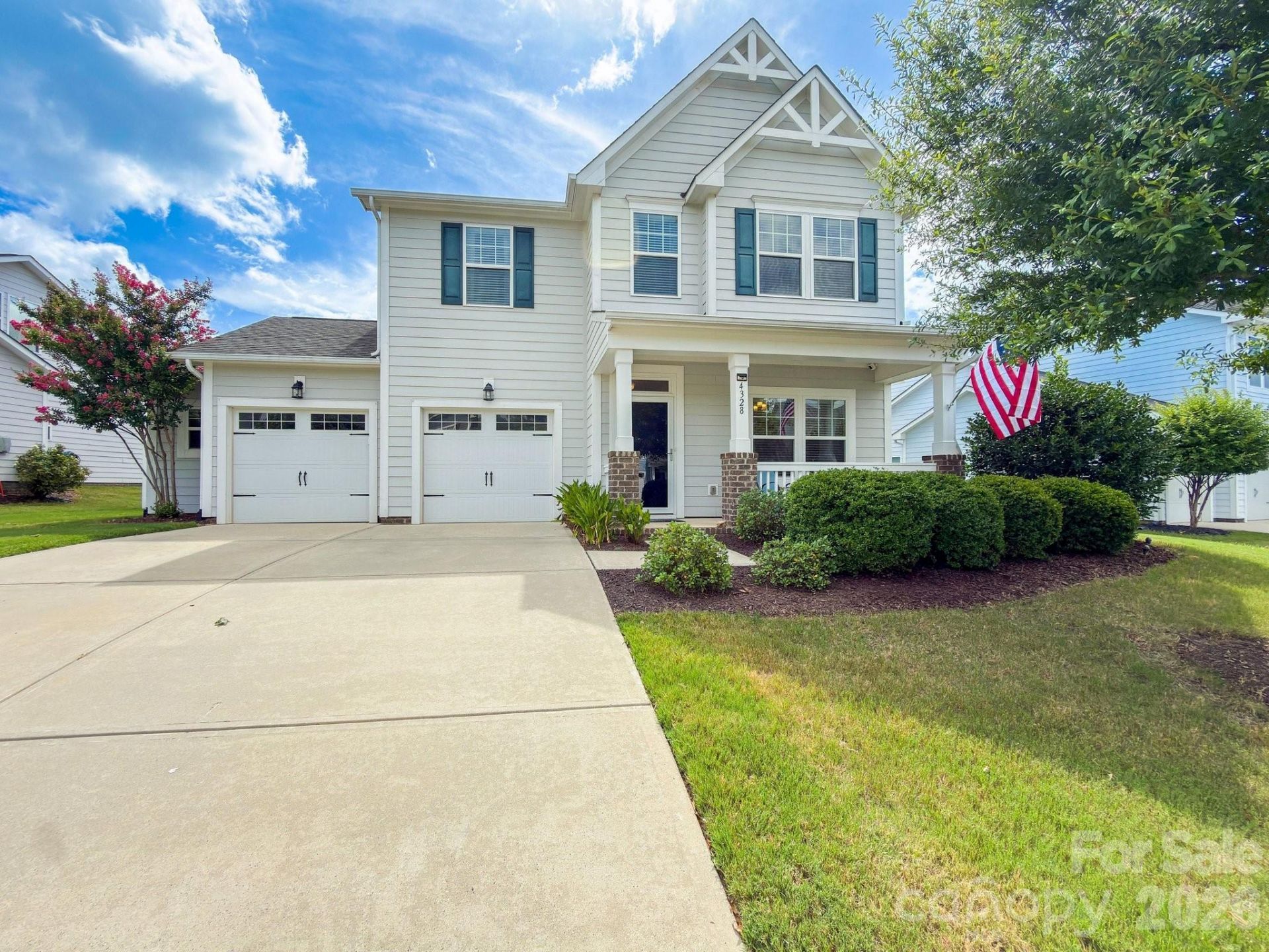4328 Huntley Glen Drive, Pineville, NC 28134 Main Photo