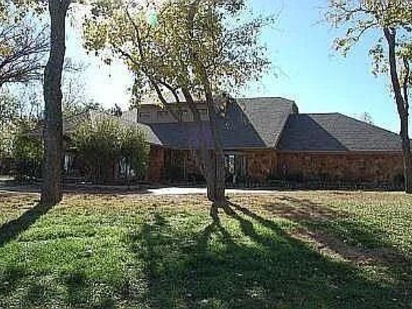 10500 S Garnada Lane, Oklahoma City, OK 73165