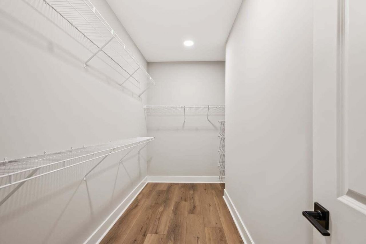6407 Farm House Road Photo 22