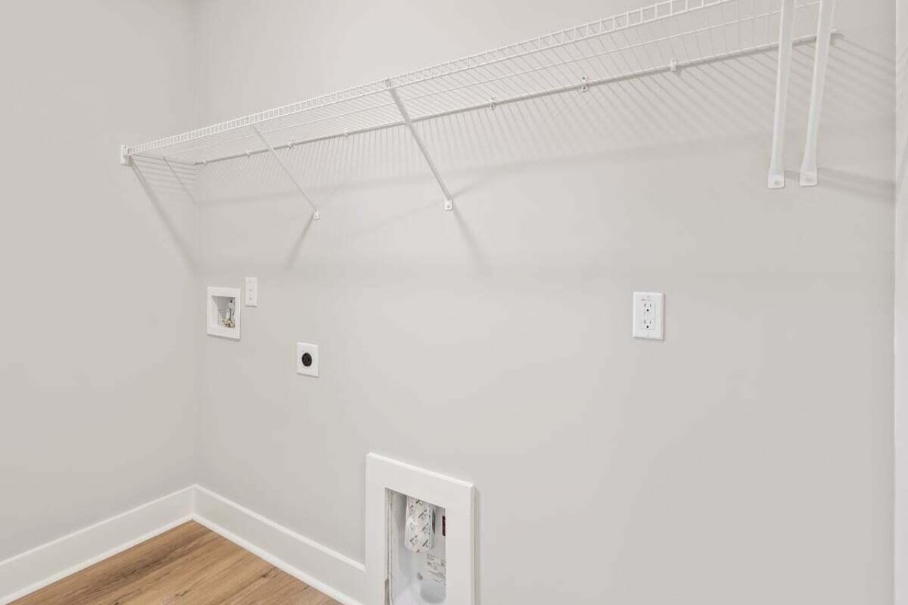 6407 Farm House Road Photo 29