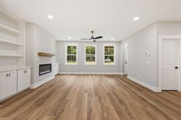 6407 Farm House Road photo 4