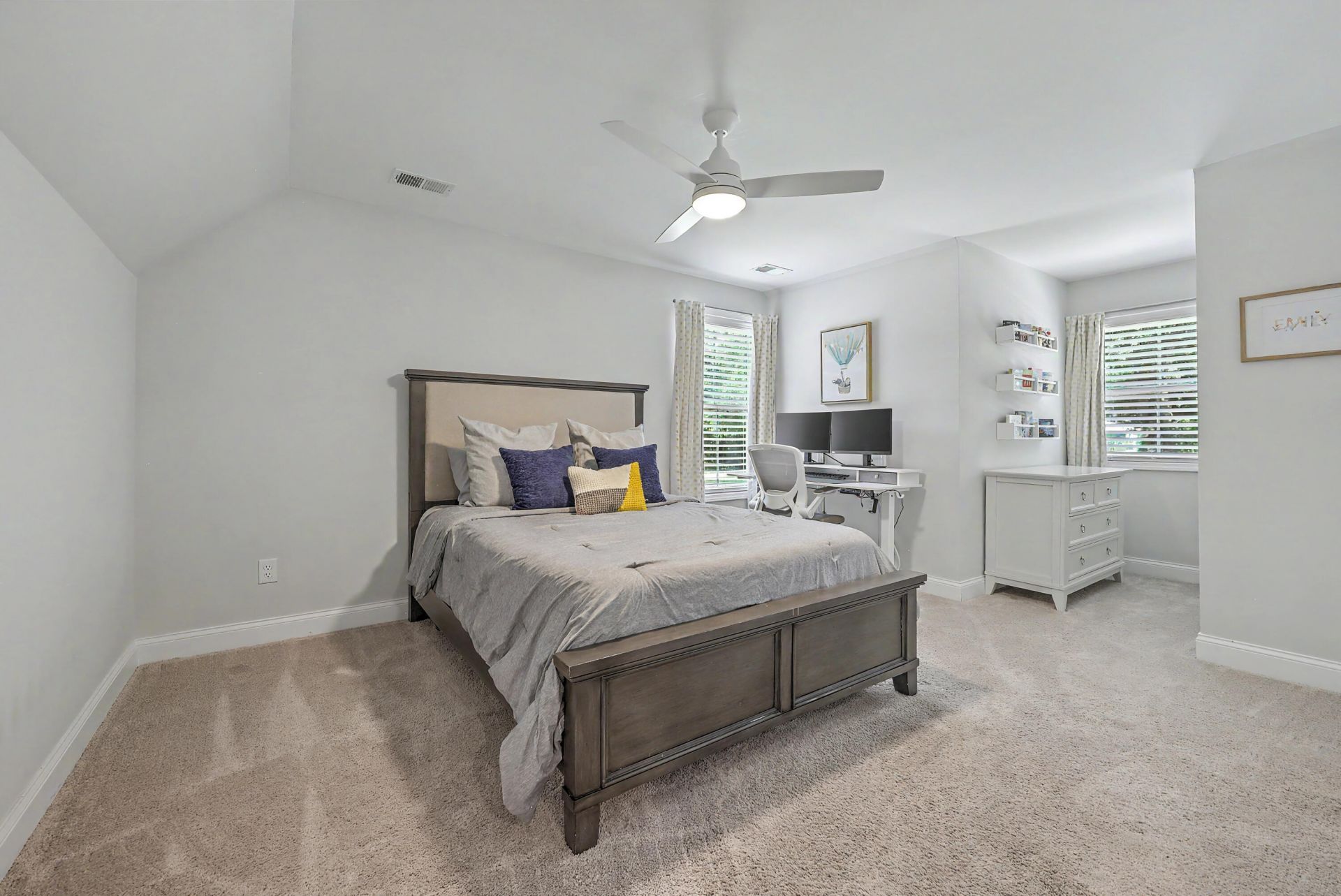 866 Blackbear Drive Photo 25