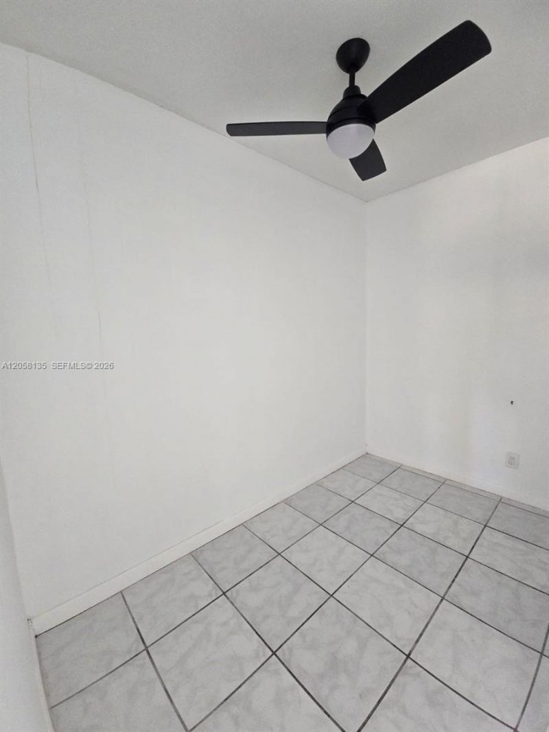 8404 SW 102nd Pl, Unit Eff, Miami, FL 33173 Photo