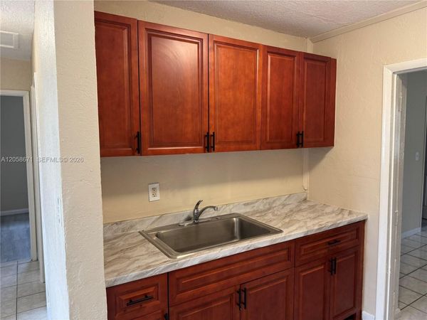 2352 NW 13th Ct , Fort Lauderdale, FL 33311