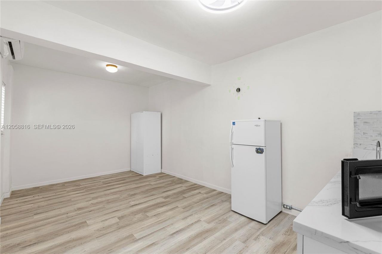 840 N 70th Way, Hollywood, FL 33024 Photo