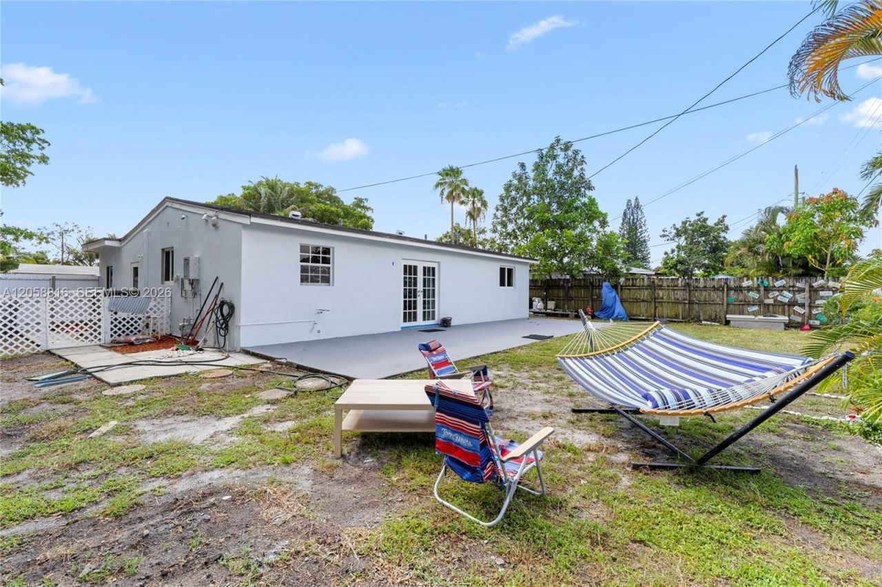 840 N 70th Way, Hollywood, FL 33024 Photo